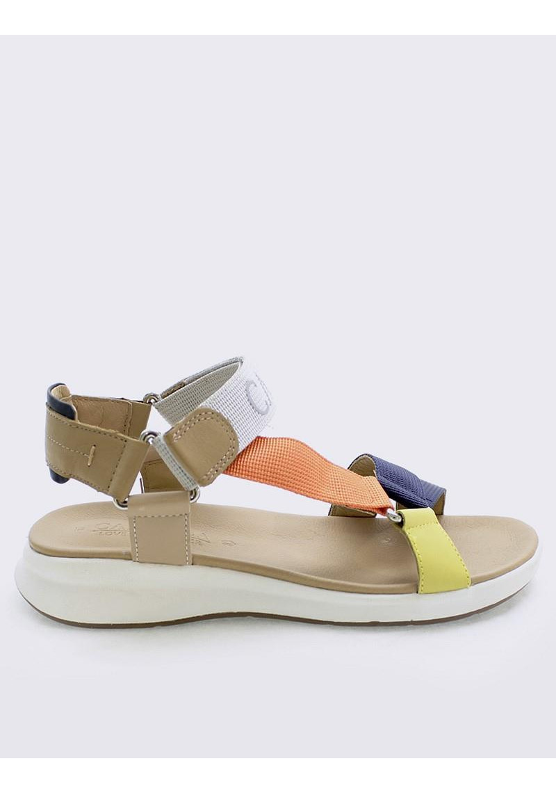 sandalia camel carmela - Saxo Zapatos