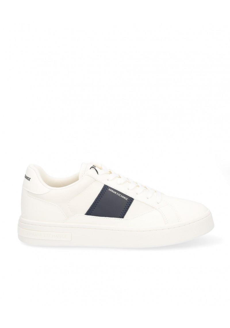 ZAPATILLA ARMANI XUX241 OFF WHITE DEEP NAVY