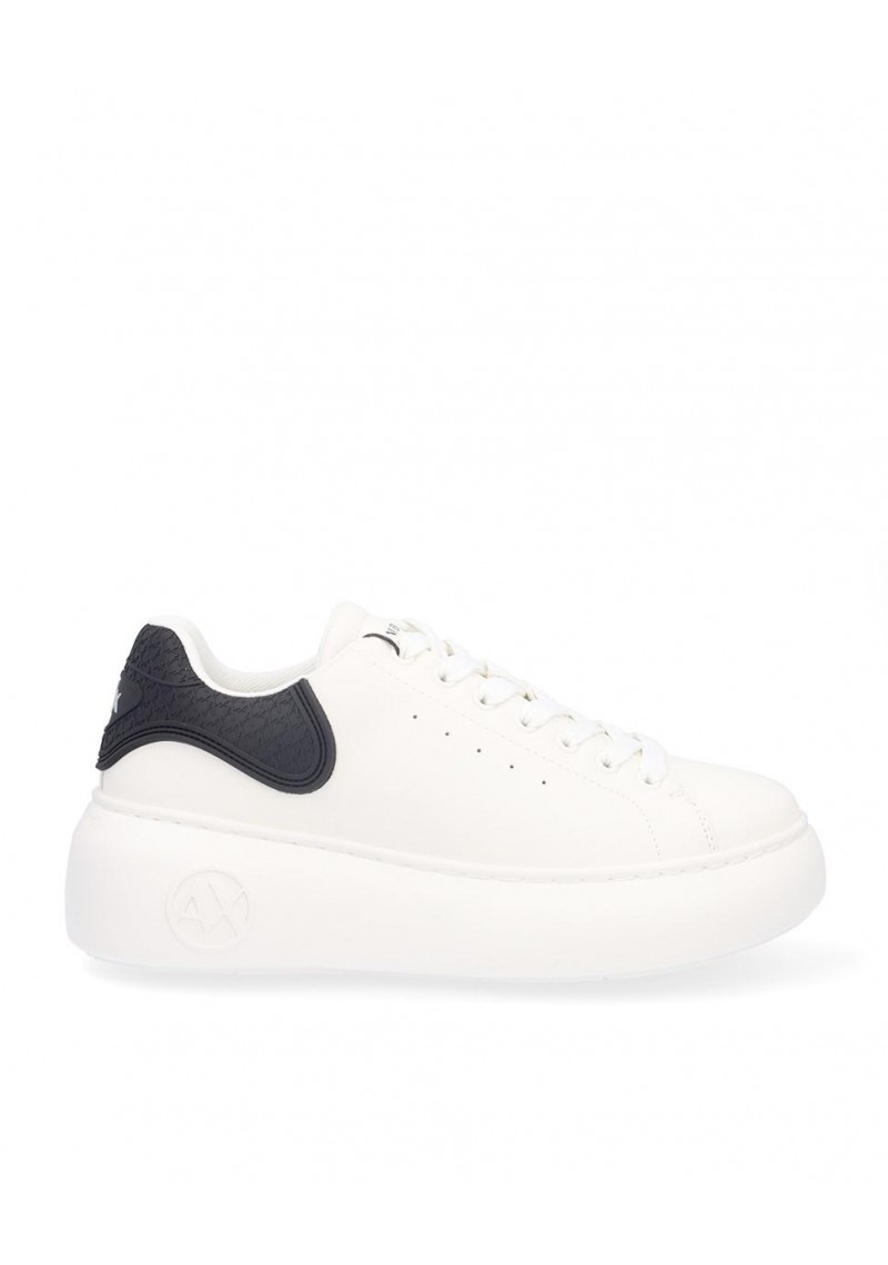 ZAPATILLA ARMANI XDX188 OFF WHITE BLACK